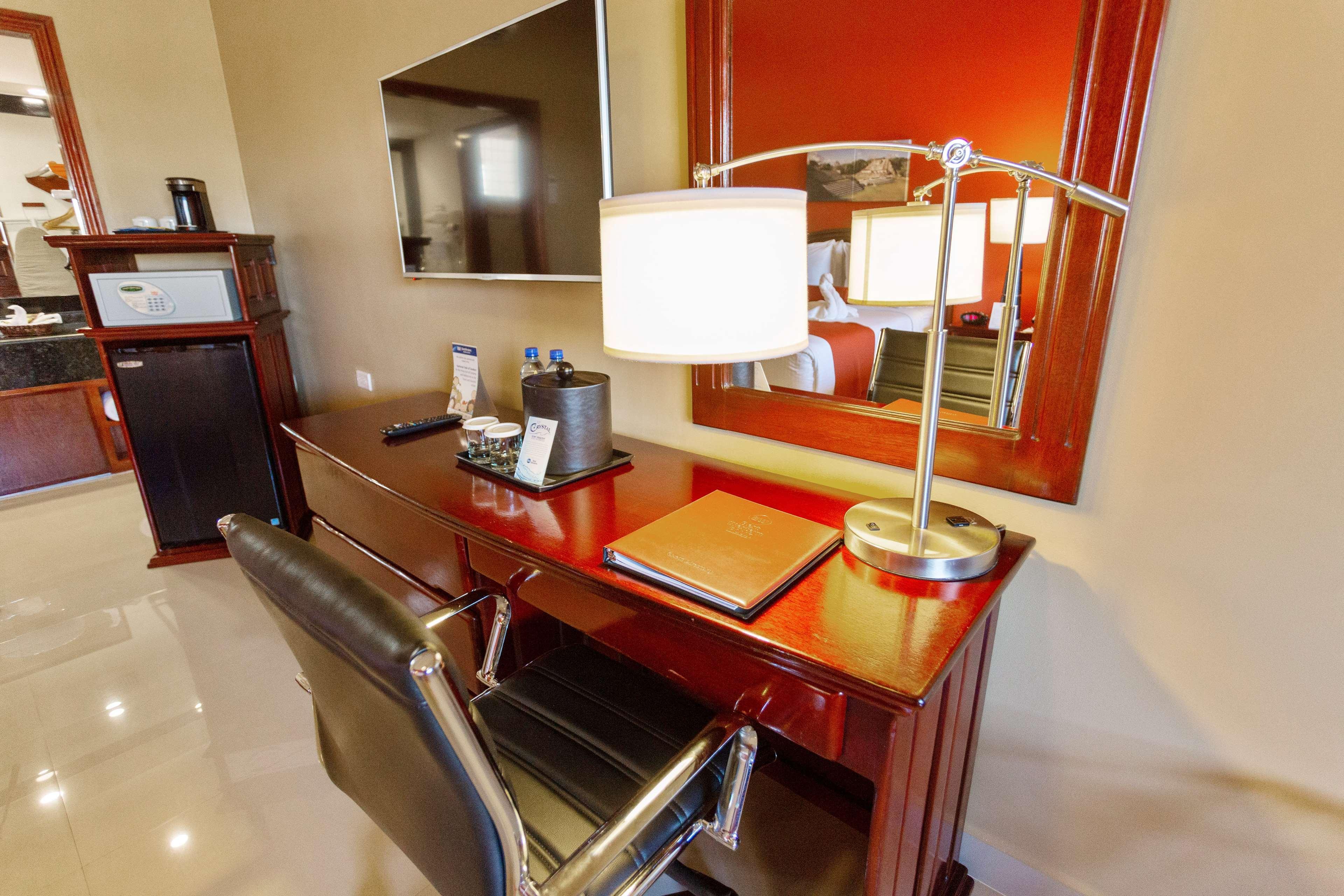 เบสต์ เวสเทิร์น เบลิซ บิลท์มอร์ พลาซา Hotel เบลีซซิตี้ ภายนอก รูปภาพ