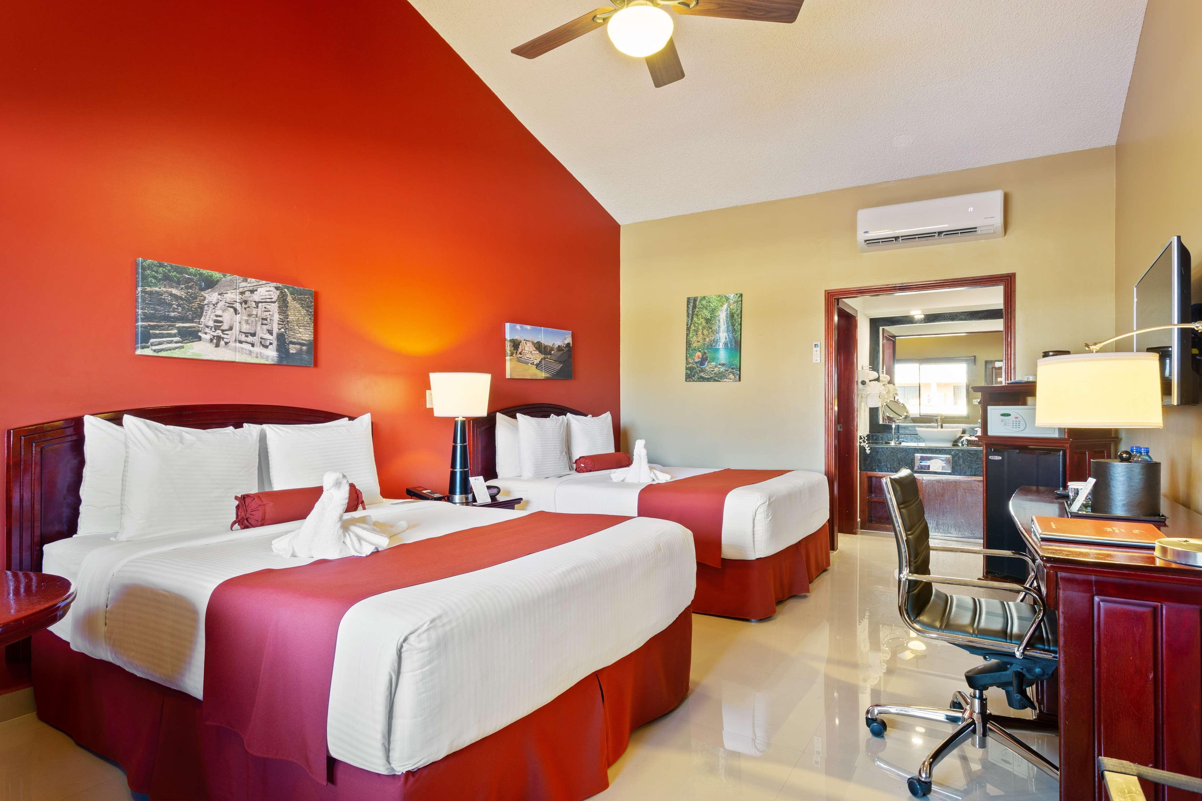 เบสต์ เวสเทิร์น เบลิซ บิลท์มอร์ พลาซา Hotel เบลีซซิตี้ ภายนอก รูปภาพ